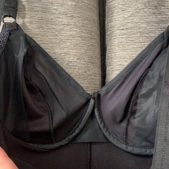 Black Smoothies shapewear 34B - Picture 4 of 5